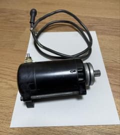 カーボンブラシ新品】セルモーター Kawasaki純正 250TR - メルカリ