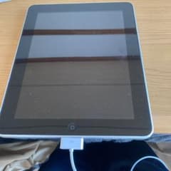 iPad初代16GBです。のサムネイル