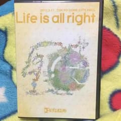 Life is all right 2011.5.17 (通常盤)のサムネイル