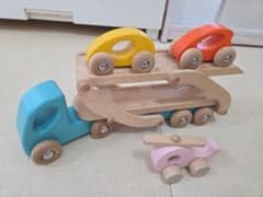 ボーネルンド 車を運ぶトラック ライトブルー バヨ Bajo　おまけ付きのサムネイル