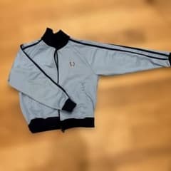 FRED PERRY トラックジャケット ライトブルーのサムネイル