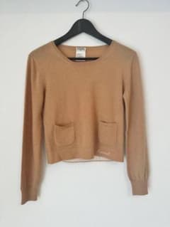 CHANEL Beige カシミアセーターのサムネイル