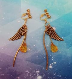 勇気の翼イヤリング