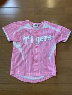 阪神タイガース　ユニフォーム　ピンク　子供用キッズ130のサムネイル