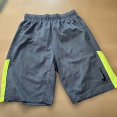 Nike ドライフィットハーフパンツ グレー/イエローのサムネイル