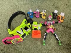 仮面ライダーエグゼイド変身ベルト DXゲーマドライバー 一番くじビッグフィギュアのサムネイル
