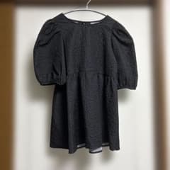 黒いフレアチュニック 半袖 リボン付きのサムネイル