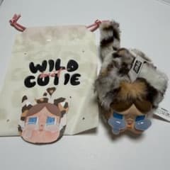 POPMART WILDbutCUTIE CRYBABYのサムネイル