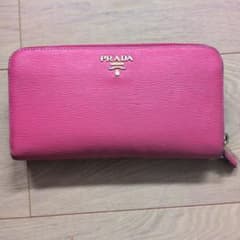 PRADA 長財布 ピンクのサムネイル