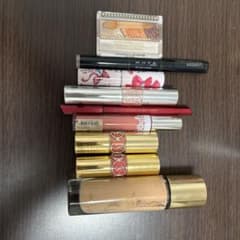 化粧品まとめ売りのサムネイル