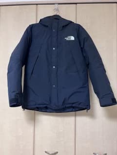 ノースフェイス　マウンテンダウンジャケット　　　　　　XL ブラックのサムネイル