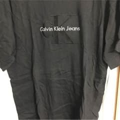 カルバンクラインTシャツのサムネイル