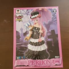 ワンピース　PERHONA フィギュアのサムネイル