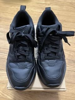 PUMA シリア ウェッジ スニーカー 厚底 黒 ブラックのサムネイル