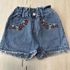 刺繍デニムショートパンツ　90センチのサムネイル