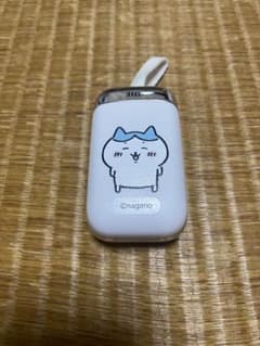 ちいかわ　完全ワイヤレスイヤホン　SQ-BS37QWC ホワイト×ハチワレのサムネイル