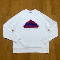 モンクレール デカワッペン ロゴ XL ホワイト トレーナー 4P86 - メルカリ