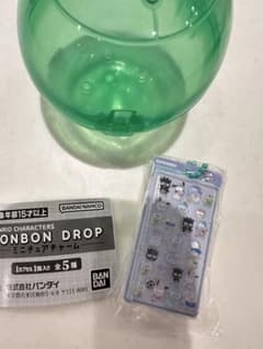 ボンボンドロップシール ミニチュアチャーム サンリオキャラクターズ はぴだんぶいのサムネイル