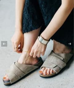 新品BIRKENSTOCKとJOURNAL STANDARD別注サンダルのサムネイル