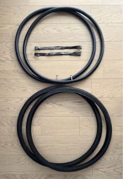 自転車 26×1•3/8 タイヤ＆チューブ＆リムバンド各2セットのサムネイル