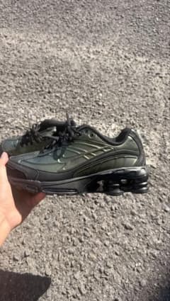 NIKE Shox TL スニーカー オリーブのサムネイル