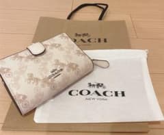 mito様  COACH 二つ折り 財布のサムネイル