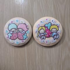 サンリオ 缶バッジ 2個セット 刺繍デザインのサムネイル