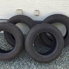 yoshi-es様 専用 【中古】215/70R16のサムネイル