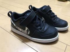 NIKE ナイキ スニーカーのサムネイル