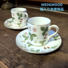 WEDGWOOD☆ 黒壺 ワイルドストロベリー カップ＆ソーサー ペア 箱付