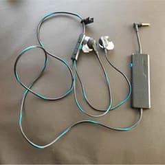 期間限定BOSE QuietComfort 20ノイズキャンセリング 本体のみのサムネイル