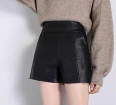 【at1612】‎ GRL フェイクレザー ショートパンツ ブラック Sサイズのサムネイル