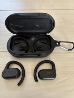 JBL sense ワイヤレスイヤホン ブラック カバー・充電ケース付きのサムネイル