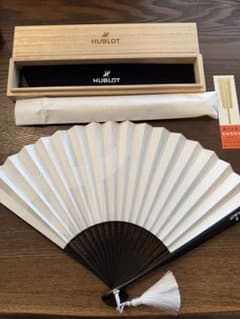 新品】Hublot ウブロ 扇子 ホワイト - メルカリ