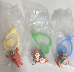 wiggle wiggle カラフルマルチチャーム 3種セットのサムネイル