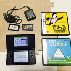 Nintendo DS Lite Black ＋ カセット×4のサムネイル
