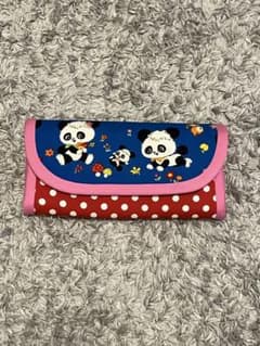 レトロ パンダ柄 長財布 赤ドット柄 - メルカリ