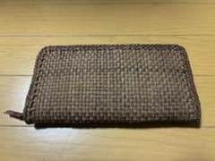 オーギュストプレゼンテーション山ぶどう 長財布 - メルカリ