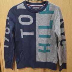 TOMMY HILFIGER　キッズセーター　122サイズのサムネイル