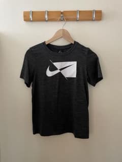 Tシャツのサムネイル