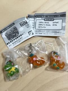 ざわざわ森のがんこちゃん めじるしアクセサリー 3種セットのサムネイル