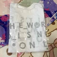 uver World Tシャツのサムネイル