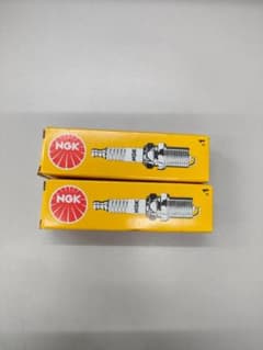 NGK BR8HSA 5539 スパークプラグ 2個セットのサムネイル