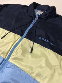 adidas ナイロンジャケットのサムネイル