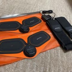 ★aym様専用★SIXPAD シックスパッド　ボディフィット×２のサムネイル