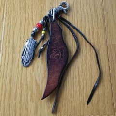 レッドムーンのキーホルダーのサムネイル
