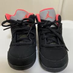 NIKE ナイキ　ジョーダン　キッズ　kids スニーカーのサムネイル