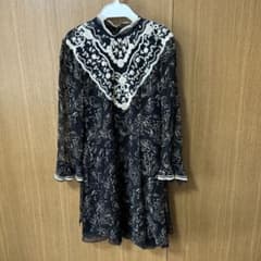 アンティーク風　ワンピースのサムネイル