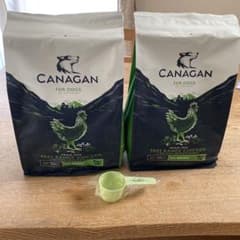 カナガン ドッグフード チキン 2kg×2袋　スクープ付きのサムネイル