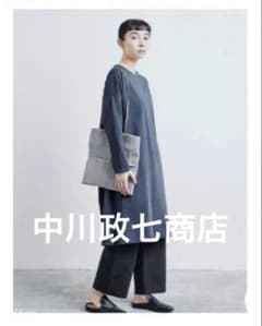 新品　中川政七商店　綿素材の塩縮加工のロングシャツワンピース　白 新品 中川政七商店 綿素材の塩縮加工のロングシャツワンピース 白
